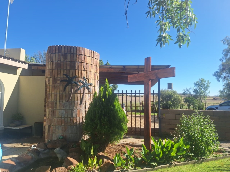 Commercial Property for Sale in Roodewal Free State